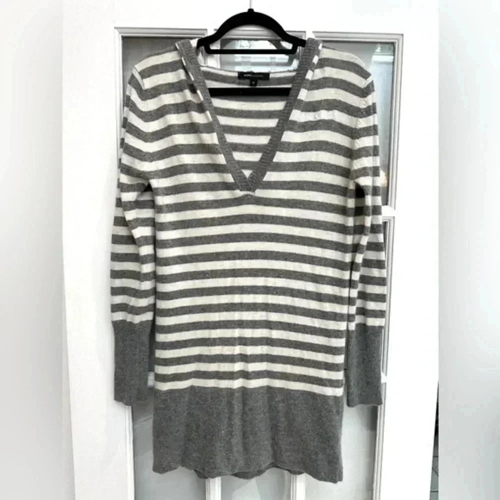 BCBGMAXAZRIA Y2K Grey & Cream Stripe Angora Wool Hooded Sweater Size Large L